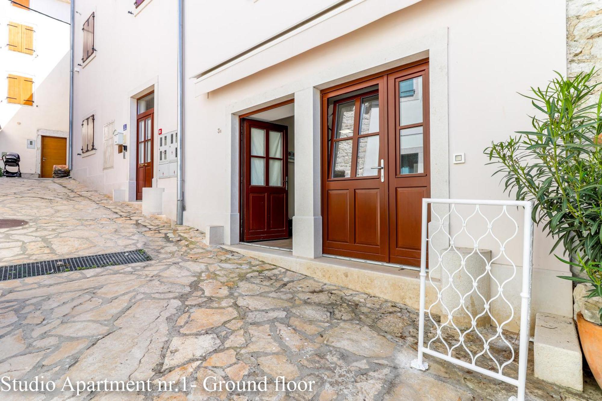 Casanova Apartments - Viewpoint Vrsar Dış mekan fotoğraf